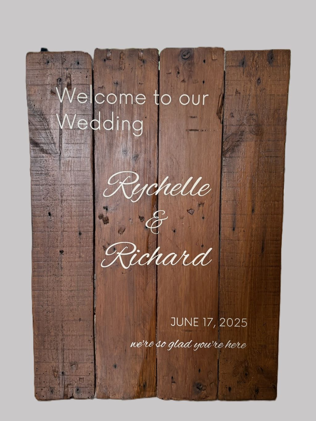 Panneau de bienvenue en bois location mariage Nantes Rosa event desing