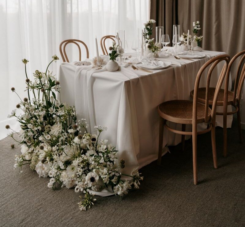 Location Chaise Thonet vintage mariage événement Nantes