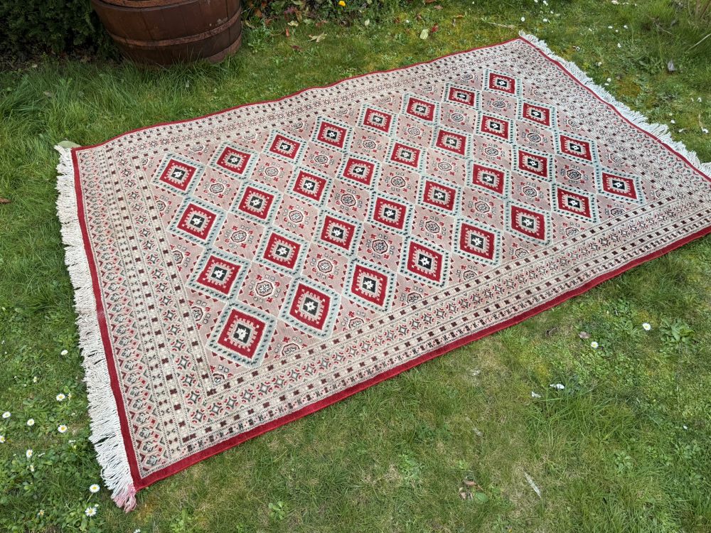Tapis vintage rouge location Nantes mariage